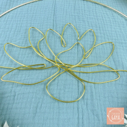 Le lotus - Couronne murale de fleurs séchées/stabilisées